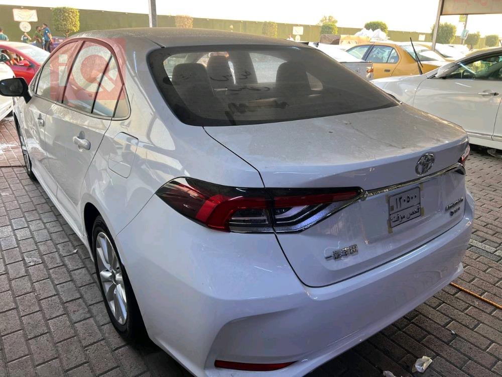 تۆیۆتا کۆرۆلا